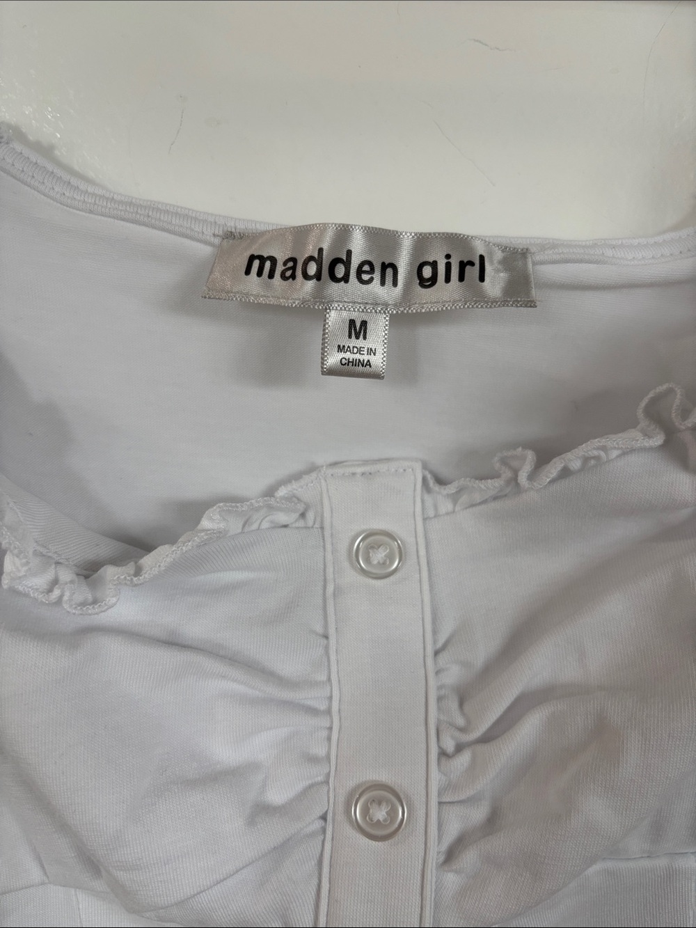 Madden Girl White Ruffled Button-Front Crop Tank - Picture 2 of 4